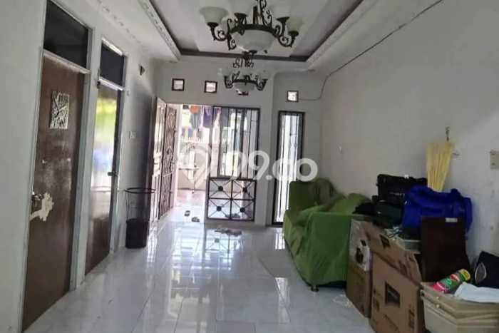Jual Rumah Strategis Bagus Punya 2 KT di Batam Kota Batam SHM Jual Rumah Strategis Bagus Punya 2 KT di Batam Kota Batam SHM