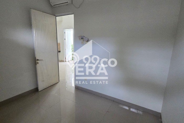 For Sale Rumah 2 Kamar Lokasi Ideal Bagus dan Strategis di Cileungsi For Sale Rumah 2 Kamar Lokasi Ideal Bagus dan Strategis di Cileungsi