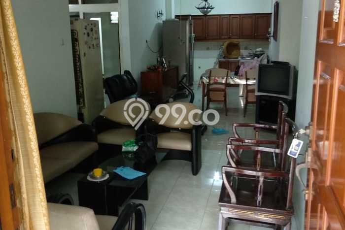 Dijual Rumah Mewah Megah Dengan View Eksklusif di Tomang, Jakarta Barat Dijual Rumah Mewah Megah Dengan View Eksklusif di Tomang, Jakarta Barat