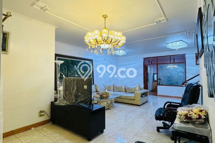 Dijual Rumah Luas Elegan Dengan View Cantik di Puri Media, Jakarta Barat Dijual Rumah Luas Elegan Dengan View Cantik di Puri Media, Jakarta Barat