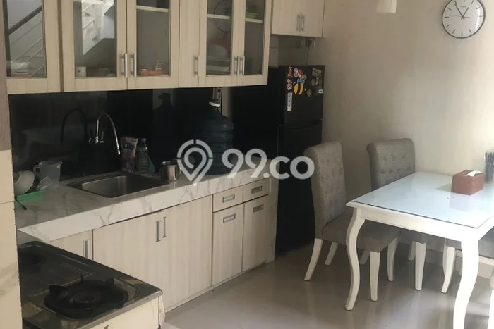 Sewa Rumah Harga Terjangkau di Kebraon Surabaya dengan 4 Kamar Tidur Sewa Rumah Harga Terjangkau di Kebraon Surabaya dengan 4 Kamar Tidur