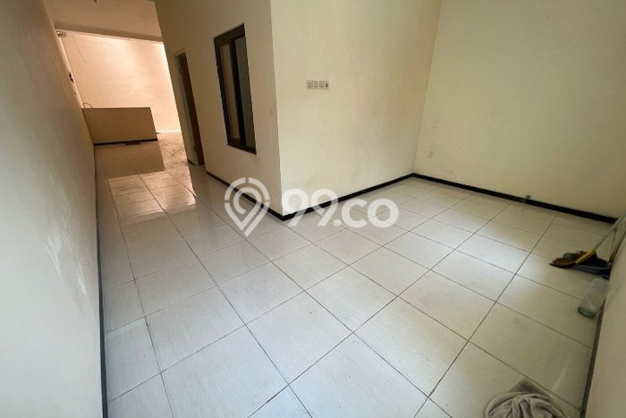Lokasi terbaik! Rumah siap pakai disewakan di Kenjeran LB 150m2 Lokasi terbaik! Rumah siap pakai disewakan di Kenjeran LB 150m2