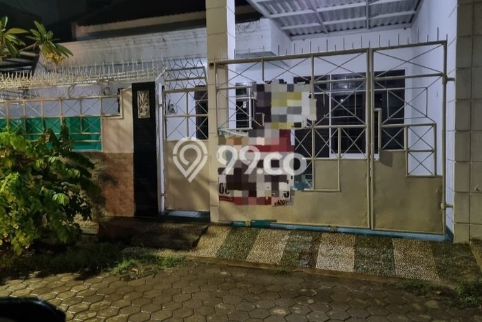 Disewakan Cepat Rumah Kondisi Bagus di Area Wiyung, Surabaya Disewakan Cepat Rumah Kondisi Bagus di Area Wiyung, Surabaya