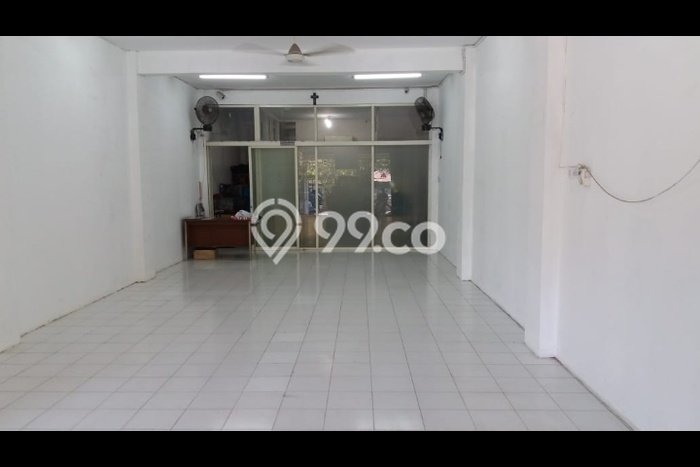 Ruko Dijual di Prime Area Surabaya Luas 250m2 Ruko Dijual di Prime Area Surabaya Luas 250m2