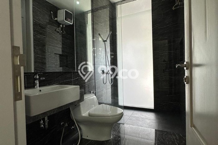 Sewa cepat rumah minimalis strategis 5 Kamar di Tandes, Surabaya Sewa cepat rumah minimalis strategis 5 Kamar di Tandes, Surabaya