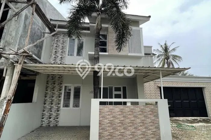 Ready to Use! Premium House LT 131m2 Desain Modern di Cilangkap Ready to Use! Premium House LT 131m2 Desain Modern di Cilangkap