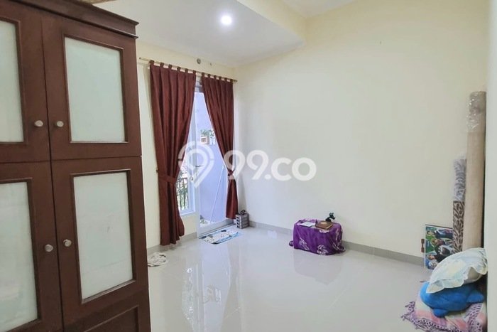 For Sale! Luxury House LT 118m2 Desain Modern di Pejaten For Sale! Luxury House LT 118m2 Desain Modern di Pejaten