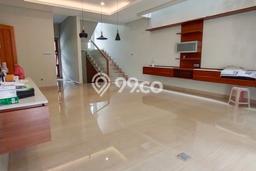 Rumah Luxury Modern Tanpa Renovasi di Gatot Subroto Bandung Rumah Luxury Modern Tanpa Renovasi di Gatot Subroto Bandung