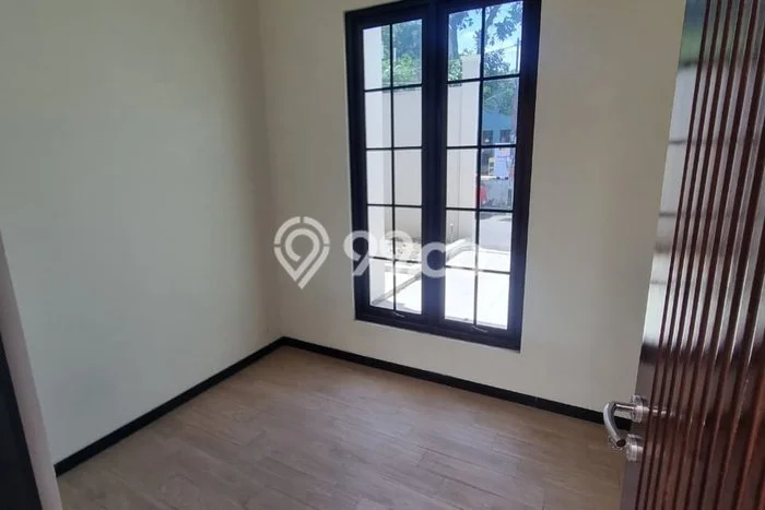 Rumah Cantik Siap Pakai Di Banyumanik Luas 90m2 Lokasi Strategis Rumah Cantik Siap Pakai Di Banyumanik Luas 90m2 Lokasi Strategis