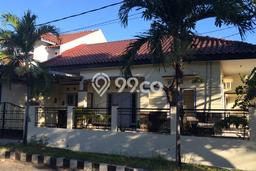 Hunian Eksklusif Dijual LT 288m2 di Rungkut, Surabaya Hunian Eksklusif Dijual LT 288m2 di Rungkut, Surabaya