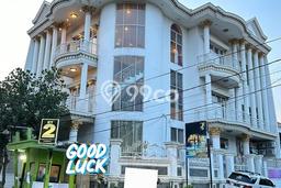 Dijual Rumah Premium dengan Fasilitas Sekitar Lengkap di Rungkut, Surabaya Dijual Rumah Premium dengan Fasilitas Sekitar Lengkap di Rungkut, Surabaya