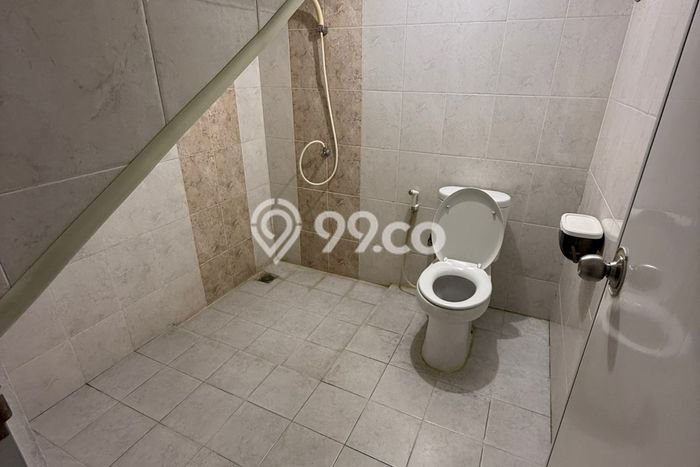 Jual Rumah Mewah Elegan Dengan View Eksklusif di Duta Garden, Jakarta Barat Jual Rumah Mewah Elegan Dengan View Eksklusif di Duta Garden, Jakarta Barat