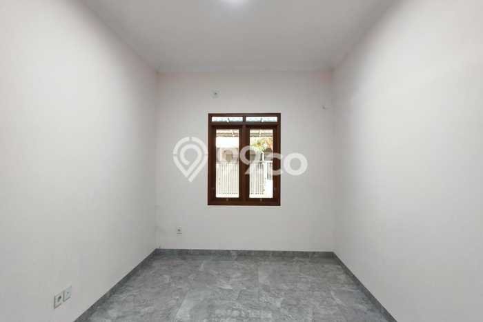 Jual Rumah Modern 3 KT di Taman Holis Indah, Bandung Jual Rumah Modern 3 KT di Taman Holis Indah, Bandung
