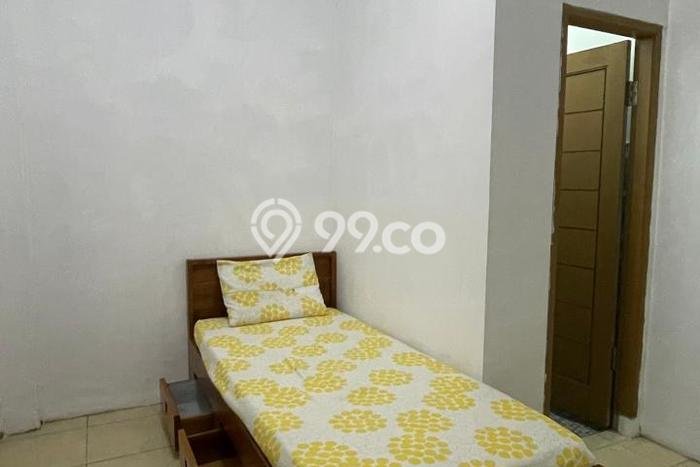 Kost Dijual di Jatinangor dengan 8 KT dan Luas 220m2 Kost Dijual di Jatinangor dengan 8 KT dan Luas 220m2