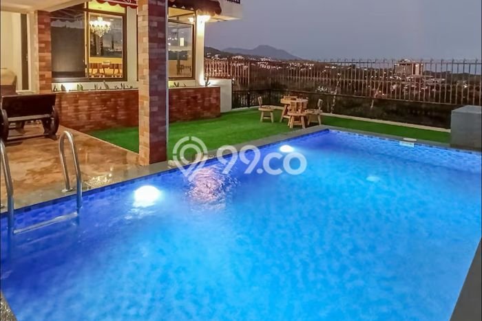 Dijual Rumah Mewah Elegan Dengan View Cantik di Dago Pakar, Bandung Dijual Rumah Mewah Elegan Dengan View Cantik di Dago Pakar, Bandung