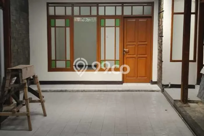 Disewakan Hunian Konsep Minimalis di Bandung Wetan Bandung dengan 3 KT Disewakan Hunian Konsep Minimalis di Bandung Wetan Bandung dengan 3 KT