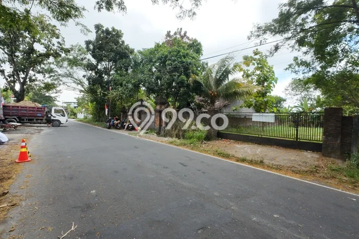 Jarang Ada! Tanah di Delanggu Punya Luas 640m2 SHM Jarang Ada! Tanah di Delanggu Punya Luas 640m2 SHM
