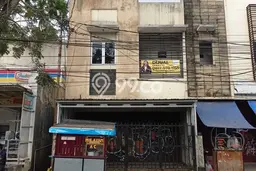 Area Ramai! Ruko Dijual di Cipedes untuk Bisnis Luas Bangunan 168m2 Area Ramai! Ruko Dijual di Cipedes untuk Bisnis Luas Bangunan 168m2