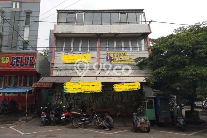 Area Ramai! Ruko Dijual di Regol untuk Bisnis Luas Bangunan 140m2 Area Ramai! Ruko Dijual di Regol untuk Bisnis Luas Bangunan 140m2