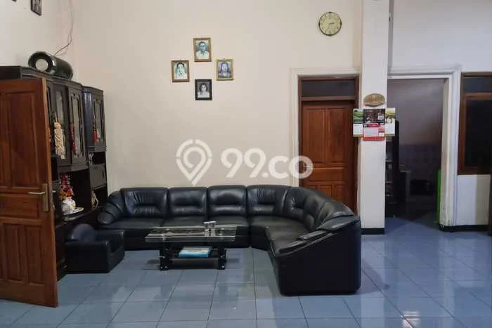 Ruko Komersial Dijual di Cihideung Tasikmalaya LT 141m2 & LB 237m2 Ruko Komersial Dijual di Cihideung Tasikmalaya LT 141m2 & LB 237m2