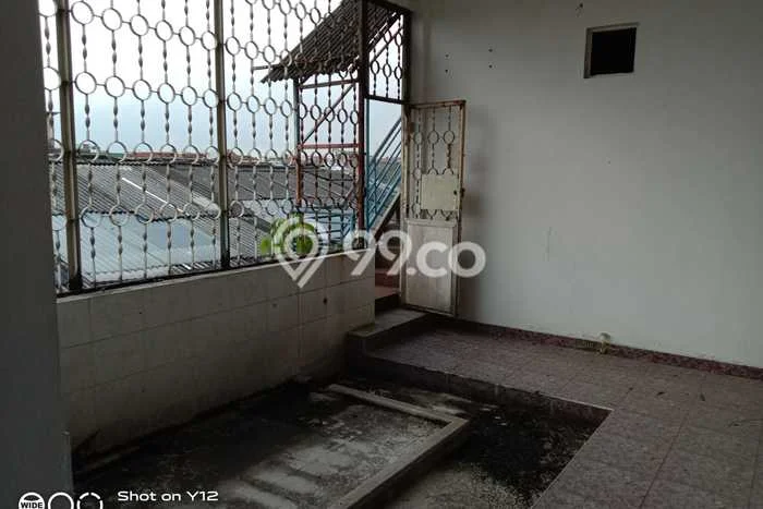 Area Ramai! Ruko Dijual di Cihideung untuk Bisnis Luas Bangunan 1000m2 Area Ramai! Ruko Dijual di Cihideung untuk Bisnis Luas Bangunan 1000m2