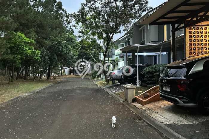 Dijual Hunian Rumah Terawat 2 KT di BSD Nusaloka, Tangerang Dijual Hunian Rumah Terawat 2 KT di BSD Nusaloka, Tangerang