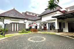 Hunian Mewah Dijual LT 1400m2 di Jagakarsa, Jakarta Selatan Hunian Mewah Dijual LT 1400m2 di Jagakarsa, Jakarta Selatan