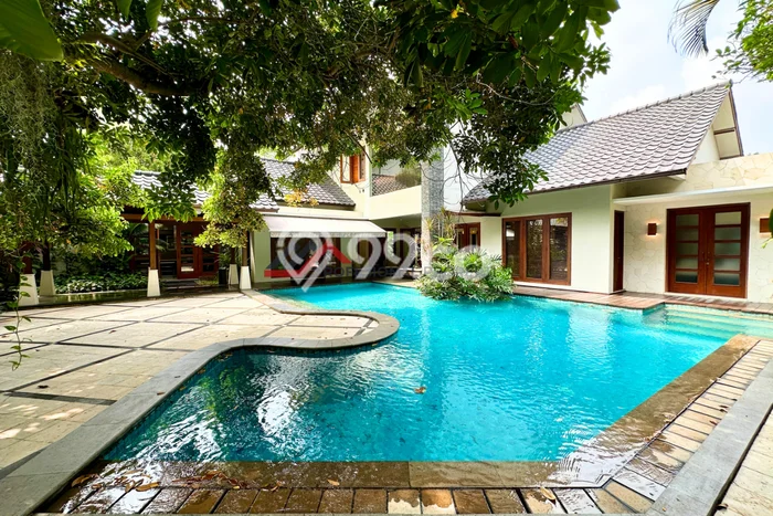 Dijual Rumah Premium dengan Fasilitas Sekitar Komplit di Cilandak, Jakarta Selatan Dijual Rumah Premium dengan Fasilitas Sekitar Komplit di Cilandak, Jakarta Selatan