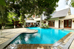 Dijual Rumah Premium dengan Fasilitas Sekitar Komplit di Cilandak, Jakarta Selatan Dijual Rumah Premium dengan Fasilitas Sekitar Komplit di Cilandak, Jakarta Selatan