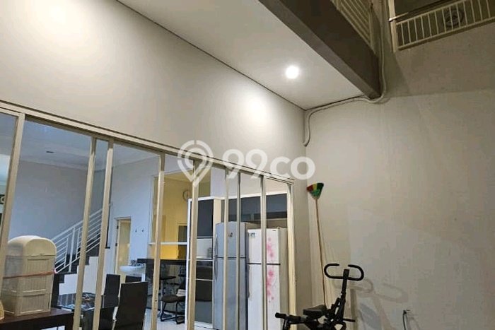 Hunian Mewah Siap Huni LT 189m2 di Sukolilo, Surabaya Hunian Mewah Siap Huni LT 189m2 di Sukolilo, Surabaya
