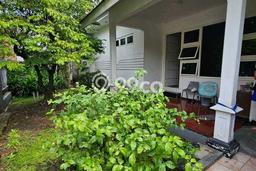 Best Deal Hunian Mewah Ideal dan Luas di Tenggilis Mejoyo, Surabaya Best Deal Hunian Mewah Ideal dan Luas di Tenggilis Mejoyo, Surabaya