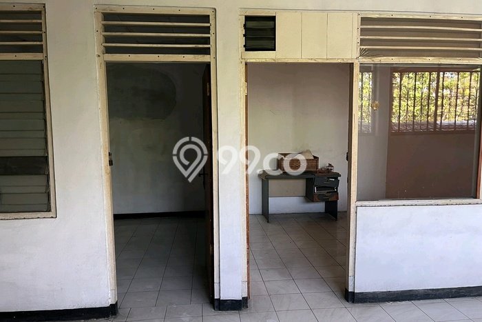 Jual Rumah Bagus Siap Huni LB 170m2 di Tandes, Surabaya Jual Rumah Bagus Siap Huni LB 170m2 di Tandes, Surabaya