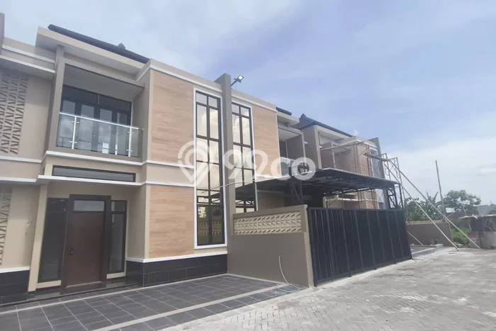 Rumah Minimalis 3 KT LT 77m2 di Solo Baru Rumah Minimalis 3 KT LT 77m2 di Solo Baru