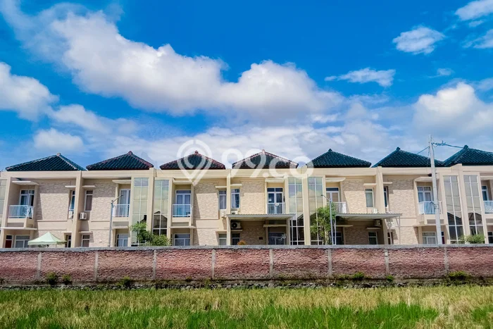 Dijual Hunian Rumah Terawat 3 Kamar di Solo Baru, Surakarta Dijual Hunian Rumah Terawat 3 Kamar di Solo Baru, Surakarta