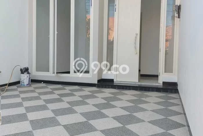 Rumah Modern 3 KT LT 75m2 di Mulyosari Rumah Modern 3 KT LT 75m2 di Mulyosari