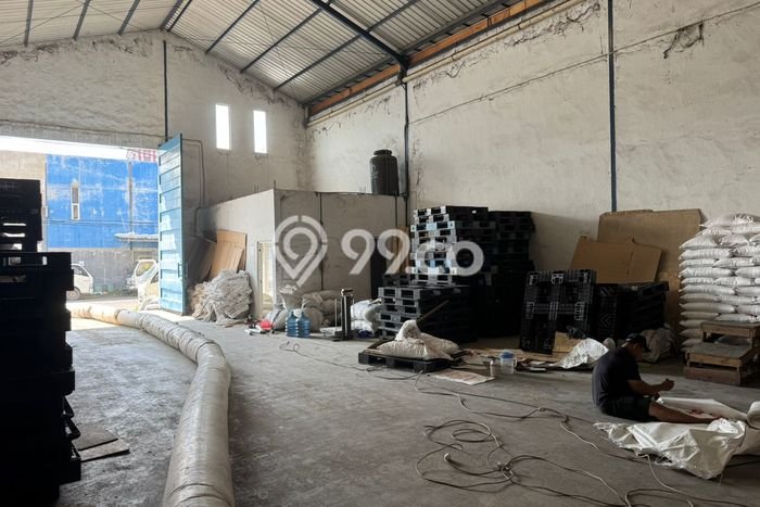 Unit Gudang Dijual di Sidoarjo Sidoarjo 300m2 Unit Gudang Dijual di Sidoarjo Sidoarjo 300m2