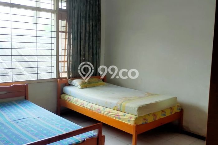 Dijual Rumah Mewah Exclusive di Dukuh Pakis, Surabaya Dijual Rumah Mewah Exclusive di Dukuh Pakis, Surabaya