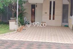 Hunian Mewah LB 250m2 Siap Pakai Desain Elegan di Pakuwon Indah, Surabaya Hunian Mewah LB 250m2 Siap Pakai Desain Elegan di Pakuwon Indah, Surabaya