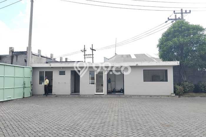Area Ramai! Pabrik Dijual di Sidoarjo untuk Bisnis Luas Bangunan 4000m2 Area Ramai! Pabrik Dijual di Sidoarjo untuk Bisnis Luas Bangunan 4000m2
