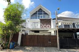 Rumah Mewah Siap Huni LT 218m2 di Cilincing, Jakarta Utara Rumah Mewah Siap Huni LT 218m2 di Cilincing, Jakarta Utara