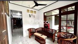 Dijual Cepat Rumah Strategis LT 300m2 LB 180m2 di Denpasar Cocok untuk Hunian Dijual Cepat Rumah Strategis LT 300m2 LB 180m2 di Denpasar Cocok untuk Hunian
