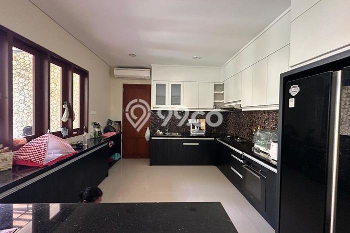 Rumah Premium di Badung Strategis Kondisi Terawat Rumah Premium di Badung Strategis Kondisi Terawat