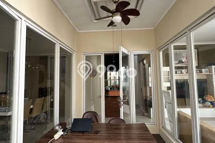 Hunian Elit LB 170m2 Siap Huni Desain Elegan di Grand Wisata, Bekasi Hunian Elit LB 170m2 Siap Huni Desain Elegan di Grand Wisata, Bekasi