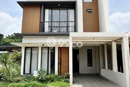 Rumah Elit Modern Siap Huni di Petukangan Jakarta Selatan Rumah Elit Modern Siap Huni di Petukangan Jakarta Selatan