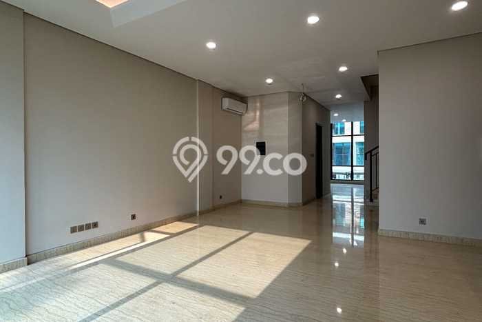 Dijual Rumah Mewah Megah Dengan View Eksklusif di Pondok Indah, Jakarta Selatan Dijual Rumah Mewah Megah Dengan View Eksklusif di Pondok Indah, Jakarta Selatan