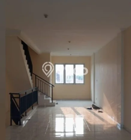 Area Ramai! Ruko Dijual di Ciputat untuk Bisnis Luas Bangunan 130m2 Area Ramai! Ruko Dijual di Ciputat untuk Bisnis Luas Bangunan 130m2