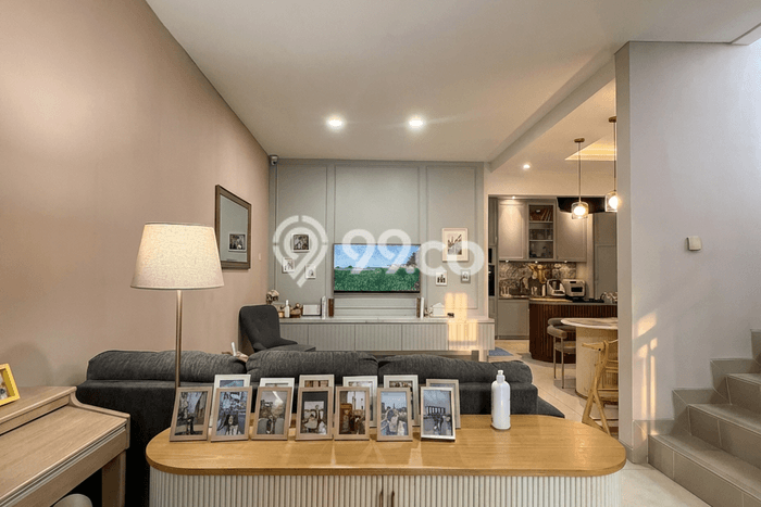 Dijual Rumah Mewah Megah Dengan View Eksklusif di Gading Serpong, Tangerang Dijual Rumah Mewah Megah Dengan View Eksklusif di Gading Serpong, Tangerang