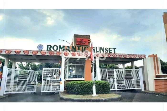 Tanah Dijual Lokasi Strategis di Bekasi dengan Luas 200m2 Tanah Dijual Lokasi Strategis di Bekasi dengan Luas 200m2