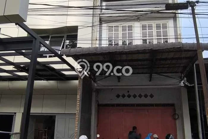Unit Ruko disewakan di Medan Sunggal Medan dengan LT 76m2 / LB 56m2 Unit Ruko disewakan di Medan Sunggal Medan dengan LT 76m2 / LB 56m2