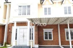 Tersedia Vila di Medan Johor, Ukuran 128m2m², Posisi Premium Tersedia Vila di Medan Johor, Ukuran 128m2m², Posisi Premium
